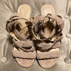 BCBG Sandals Taupe Suede Chunky Heels Size 8 Strappy